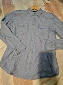 beautiful new mens Dunnes shirt