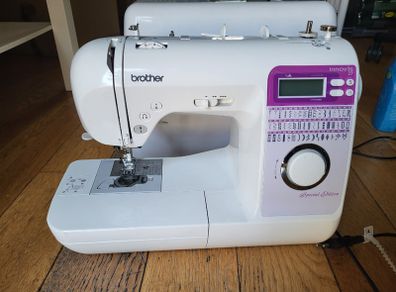 Sewing machine BROTHER Innovis 27 Special Edition