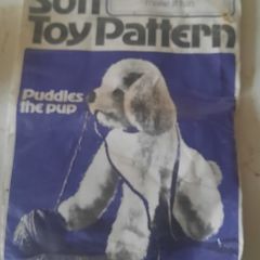 Vintage Soft Toy Pattern  'Puddles the Pup'