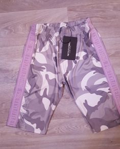 Pretty Little Thing leggings NEW