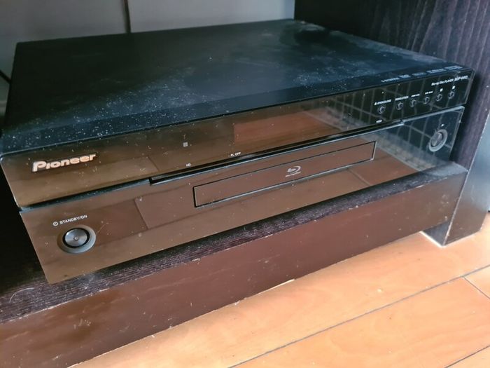 Pioneer Kuro 60inch Plasma TV