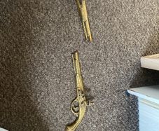 brass gun wall ornaments