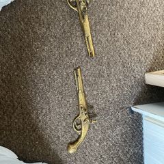 brass gun wall ornaments
