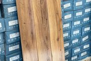 High gloss laminated flooring