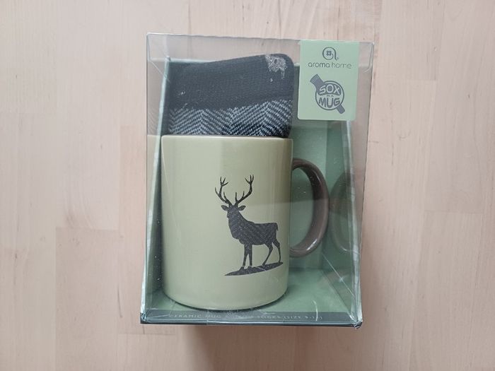 Stag Coffee Mug & Socks Gift Set BRAND NEW