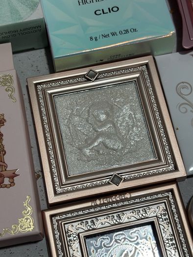 Korean viral highlighters