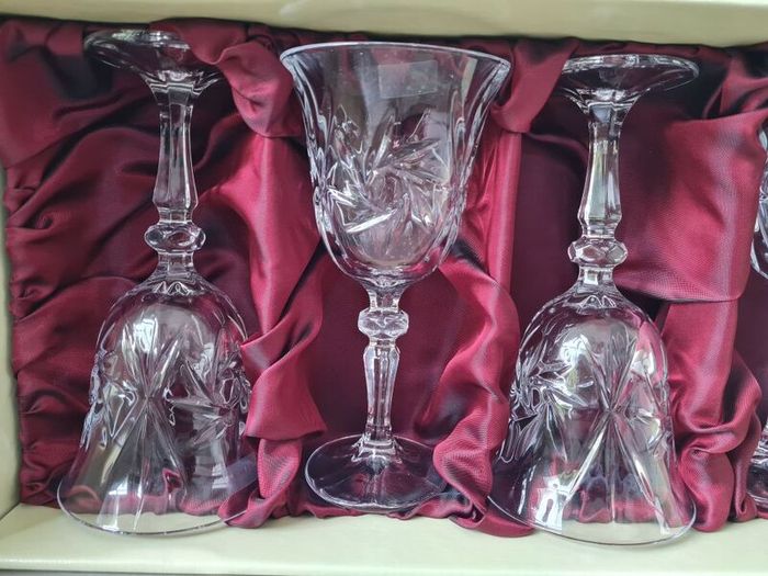 Galway Cystal Wine Glasses