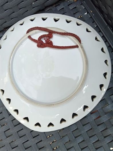 Beautiful Vintage Heart Shaped Plate