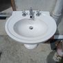 Bathroom sink Image 3