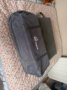 Travel cot