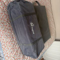 Travel cot