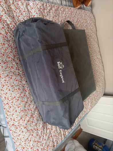 Travel cot