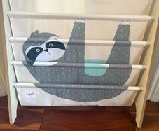 "3 Sprouts" Children's Book Rack