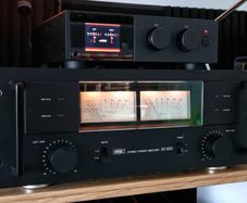Revac DC-600 power amplifier