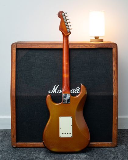 Fender Custom Shop Limited Edition 1961 STRAT RELIC 8 of 12 2000 - Gold (applied over a Sonic Blue base)