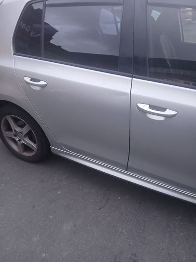 volkswagen golf door