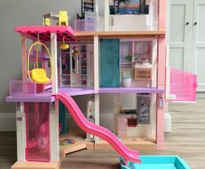 Barbie Dreamhouse