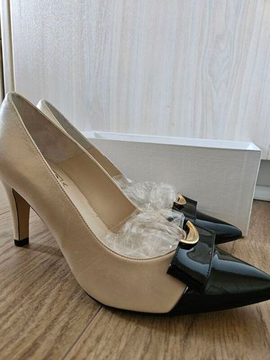Gorgeous white & black bow Spanish leather high heel shoes 3.5 UK RRP 130 euro