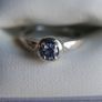 Vintage 9ct White Gold 375 & Blue Sapphire Stacker Ring 2,78g size N Image 2
