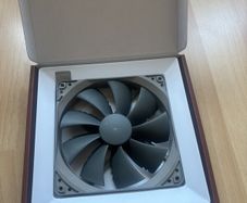 Noctua NF-P14s Redux -1200 PWM
