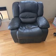FREE Reclining arm chair