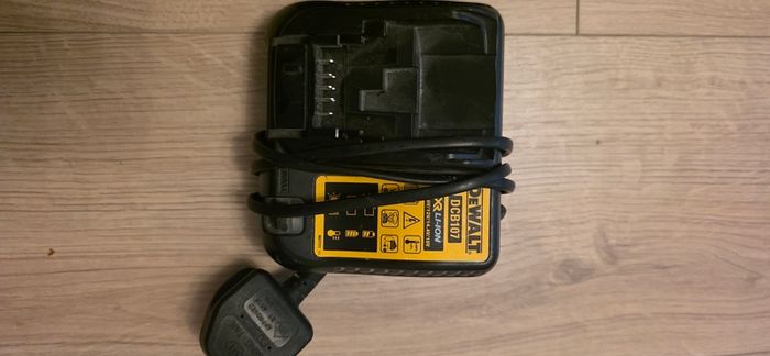 Dewalt charger