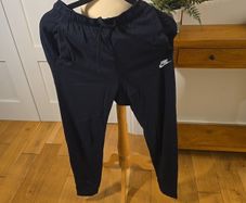 Nike bottoms size small mens
