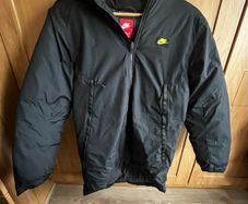 Youth's Nike Jacket XL