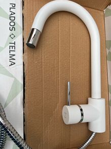 Kitchen mixer tap