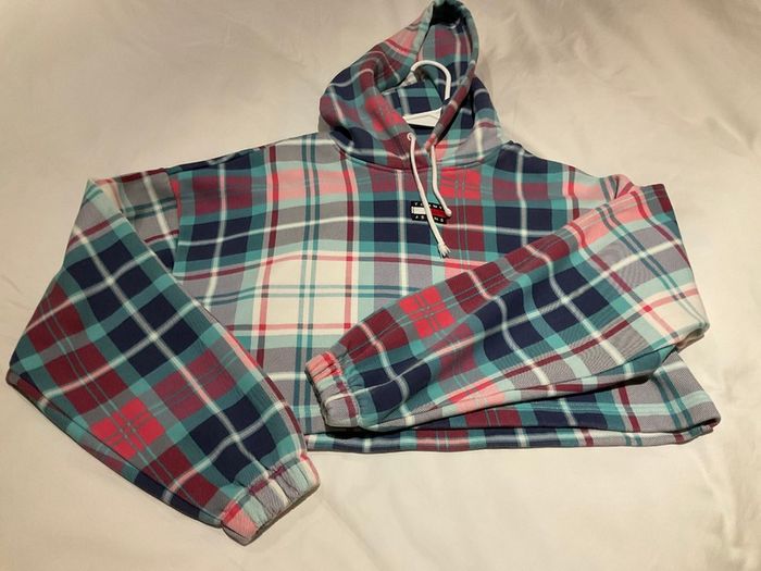 Tommy Jeans logo crop hoodie in tartan medium M SOLD OUT