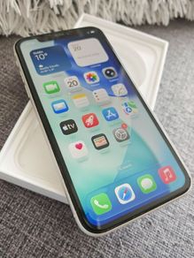 iPhone 11
