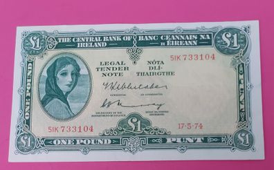 Irish 1974 Lady Lavery One pound banknote in uncirculated condition
