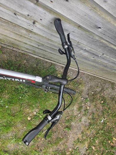 Hybrid Road Bike