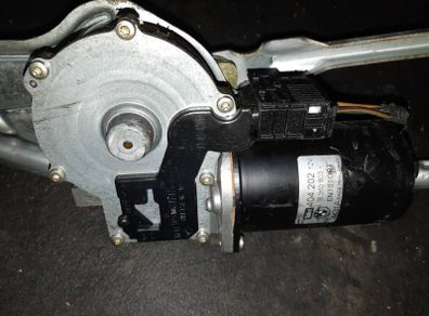 Front windscreen wiper motor BMW e39 5 series