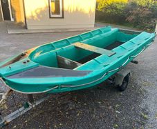 12ft Poly boat - secu 12, funyak, Whaly