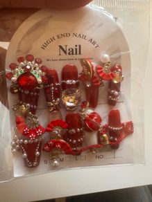 press on nails