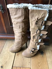 Pre-loved Long Beige Platform Stiletto Boots-Size 4