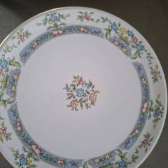 Very Large Royal Worchester Mayfield Plate 28cm  in Diameter
