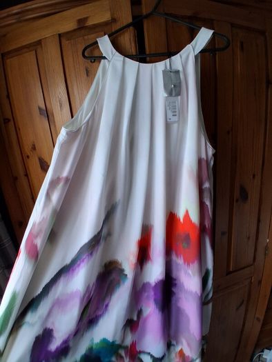 Roman dress uk 16 BNWT