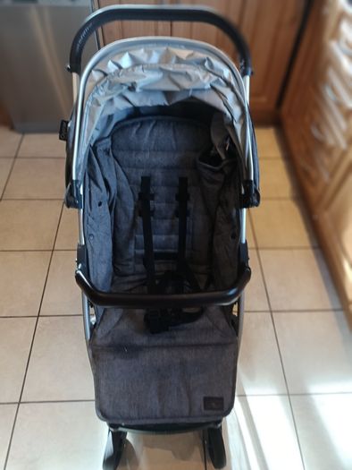 BabyStyle Oyster Zero stroller