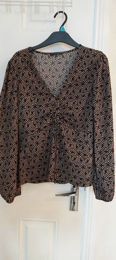 Ladies blouse