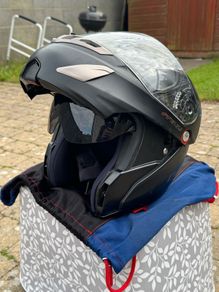 L52 helmet