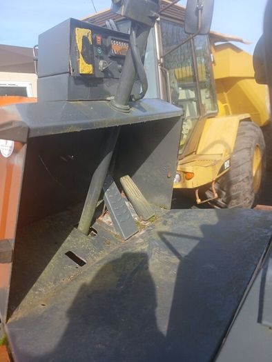 3 ton swivel Dumper for sale,