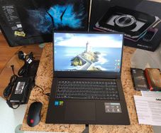 Gaming Laptop Clevo Erazer i5 12450H 8/12 RTX4050 6GB 100W 16GB DDR4 3200Mhz 750GB Nvme Pcie 4.0 17.3" FHD 144hz Ips 300nits Win11 RGB Cooler Mouse