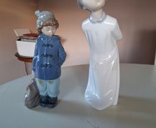 Porcelain - Nao/ Lladro Figurines X 2 .