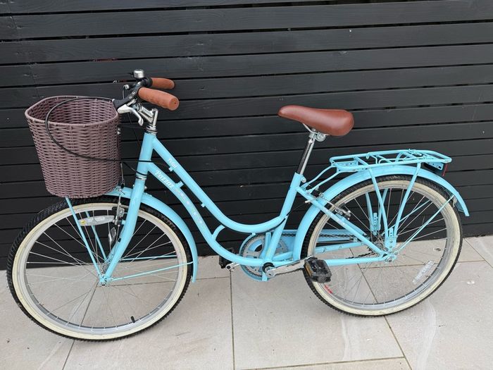 24 Inch Girls Bicycle Pezzaz Petal