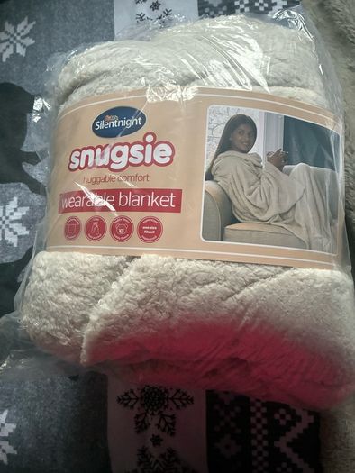 Snuggie blanket