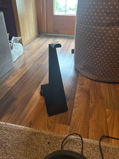 Headphone stand
