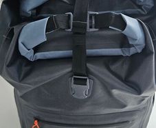 35 liter waterproof bagpack
