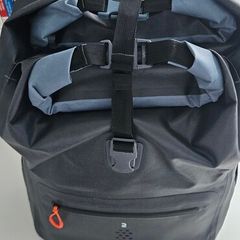 35 liter waterproof bagpack